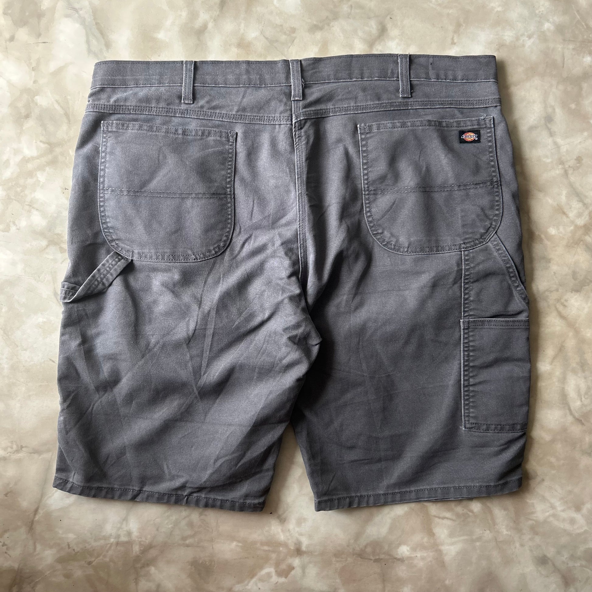 Bram's Vintage — sustainable streetwear from Bram's Vintage