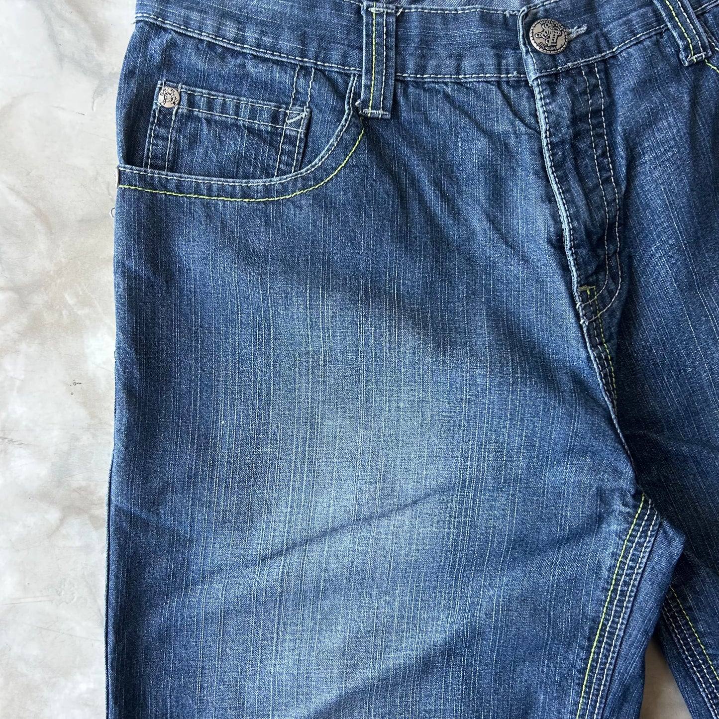 Bram's Vintage — sustainable streetwear from Bram's Vintage