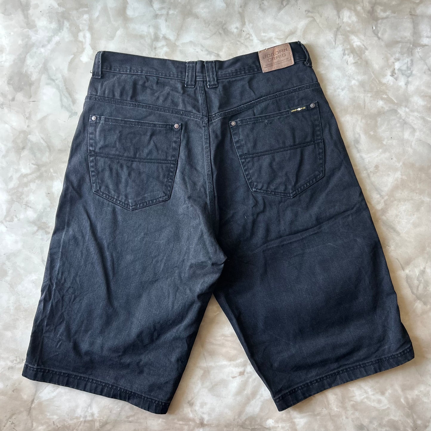 Bram's Vintage — sustainable streetwear from Bram's Vintage