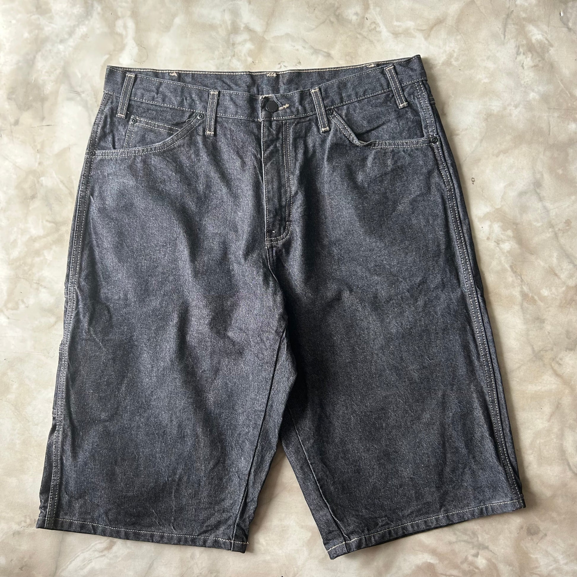 Bram's Vintage Dickies Carpenter Jean Short Black in Black — sustainable streetwear from Bram's Vintage