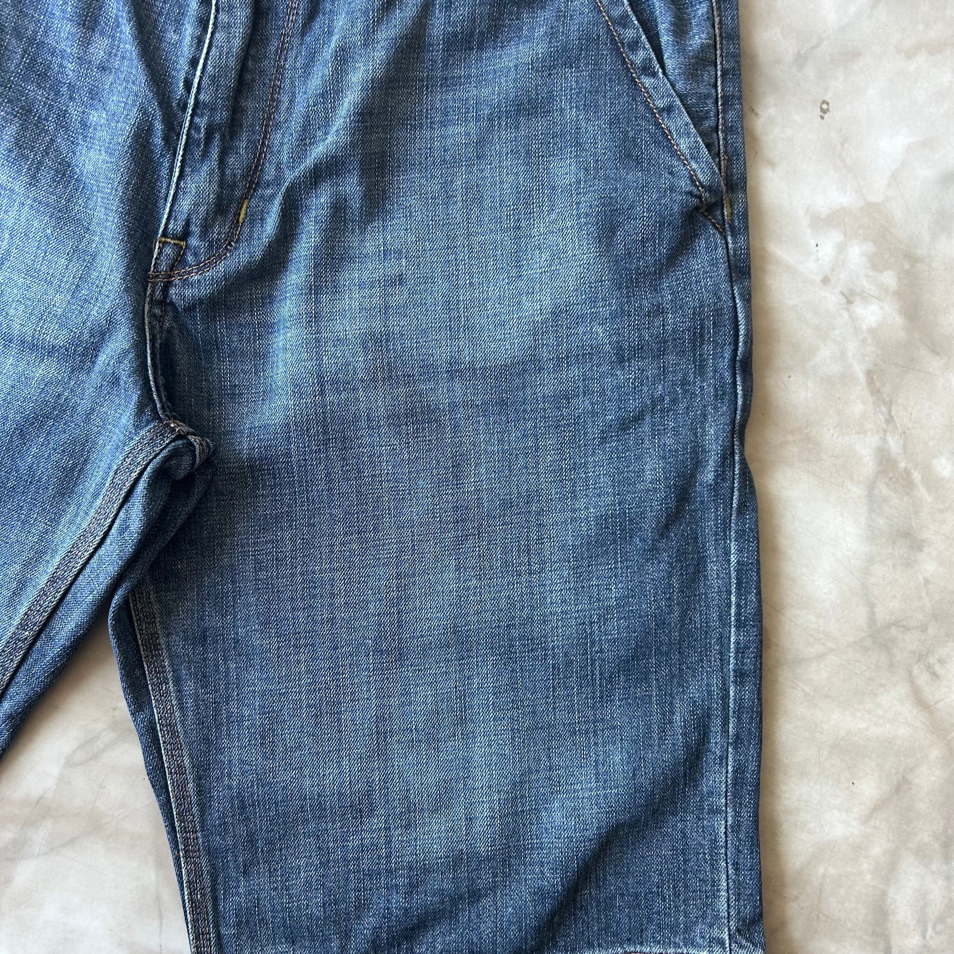 Bram's Vintage — sustainable streetwear from Bram's Vintage