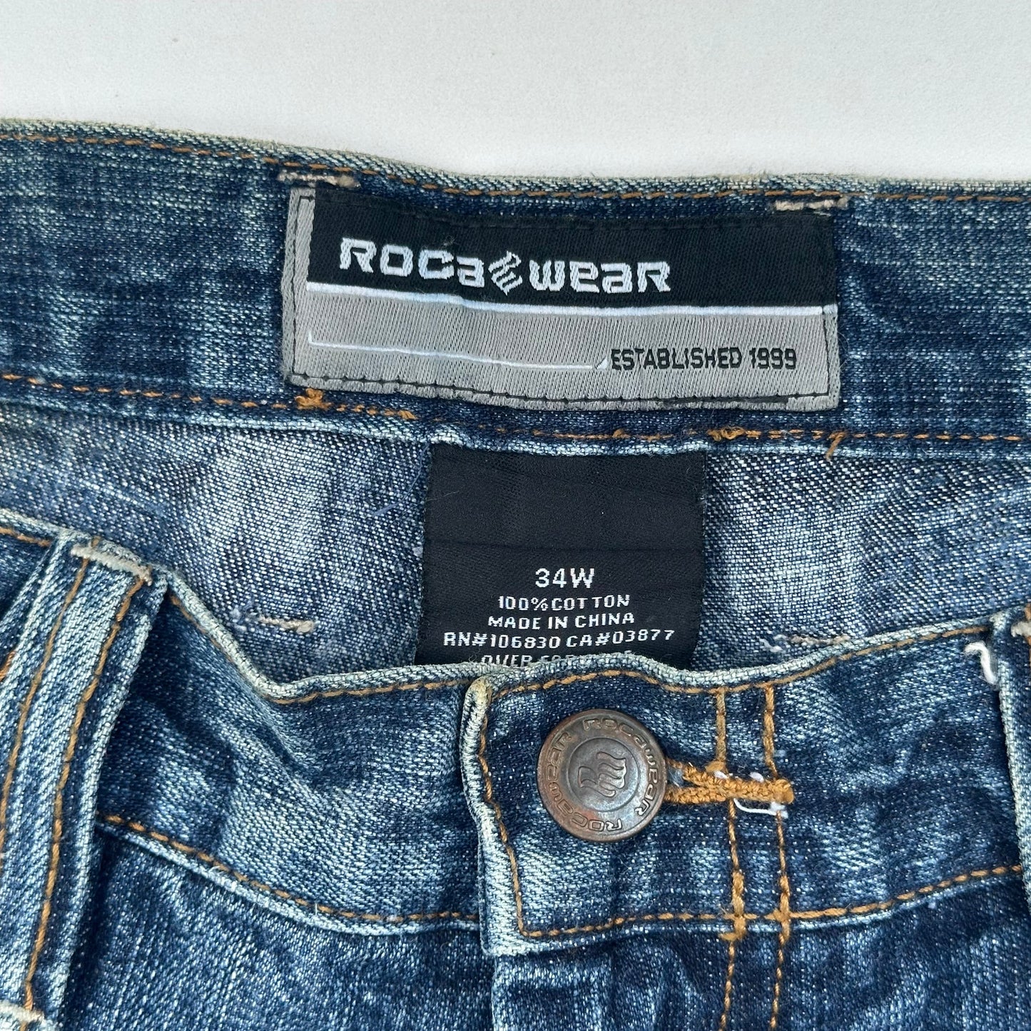 Roca Wear Medium Wash Jort