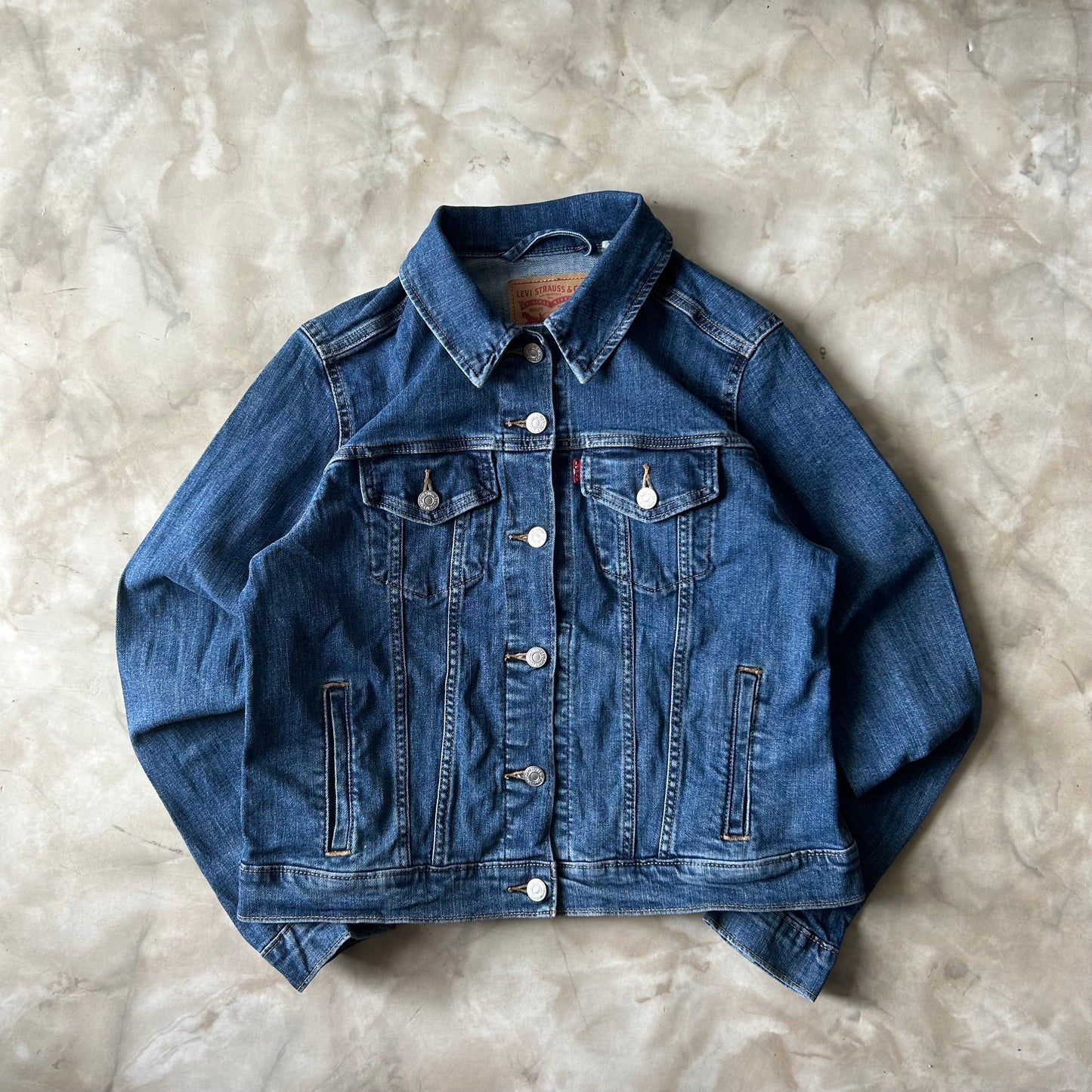Vintage Bram's Vintage Levi's Denim Jacket Dark Blue (women's) in Blue — sustainable streetwear from Bram's Vintage