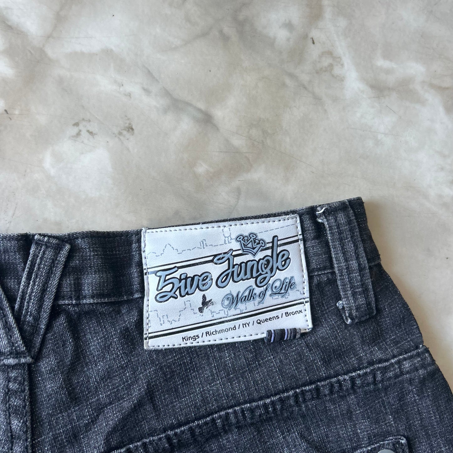 Bram's Vintage — sustainable streetwear from Bram's Vintage