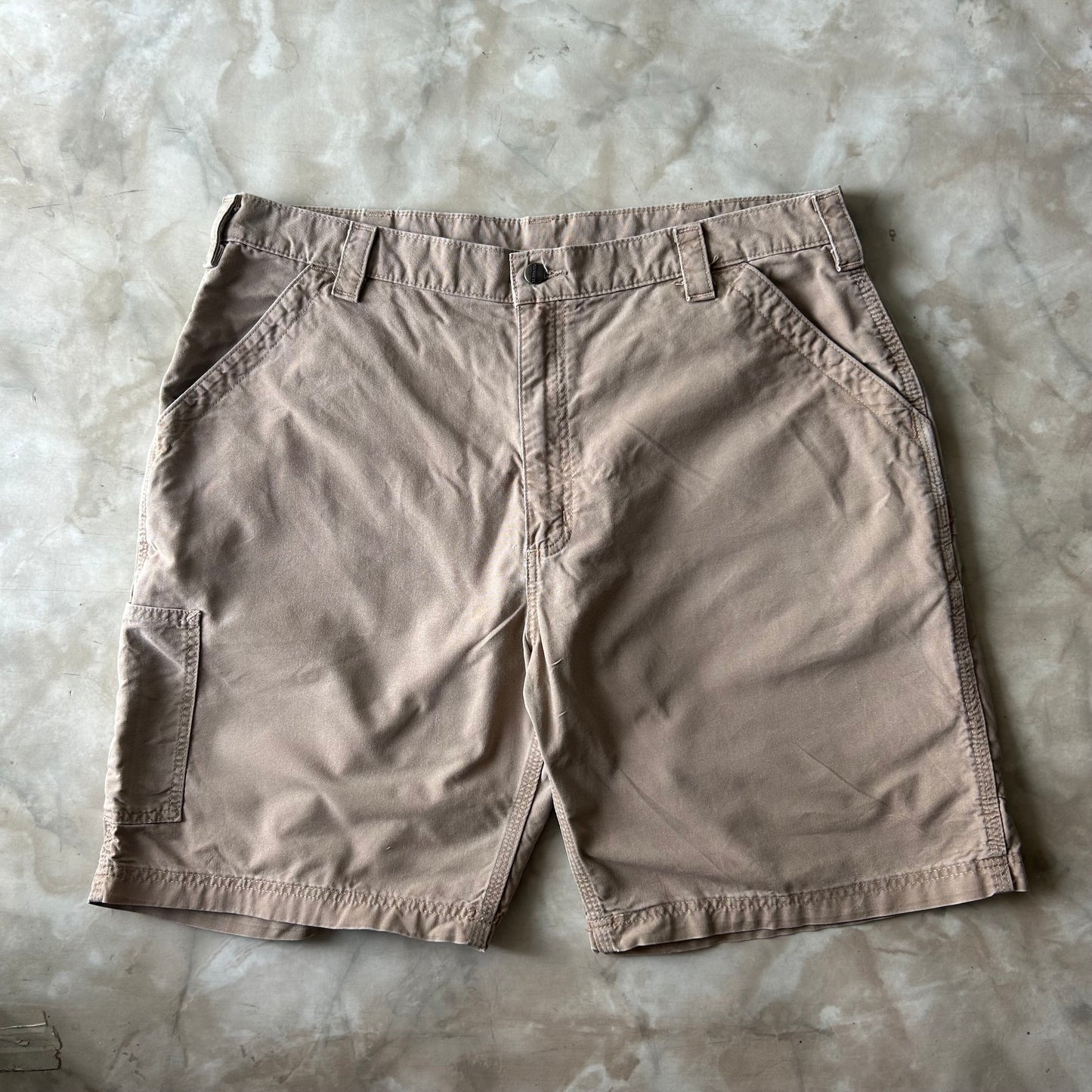 Vintage Bram's Vintage Carhartt Loose Fit Work Short Beige in Beige — sustainable streetwear from Bram's Vintage