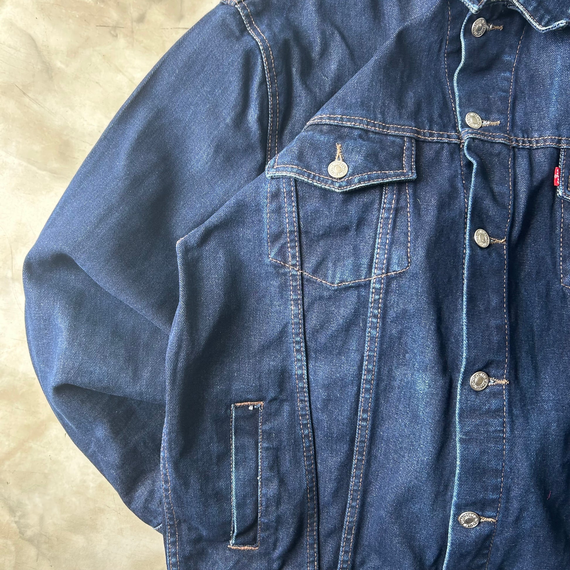 Bram's Vintage — sustainable streetwear from Bram's Vintage