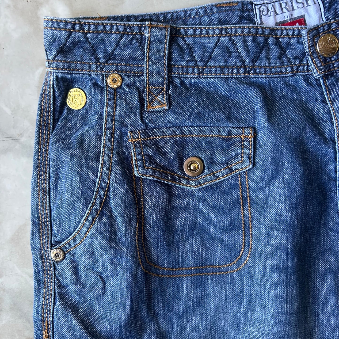 Bram's Vintage — sustainable streetwear from Bram's Vintage