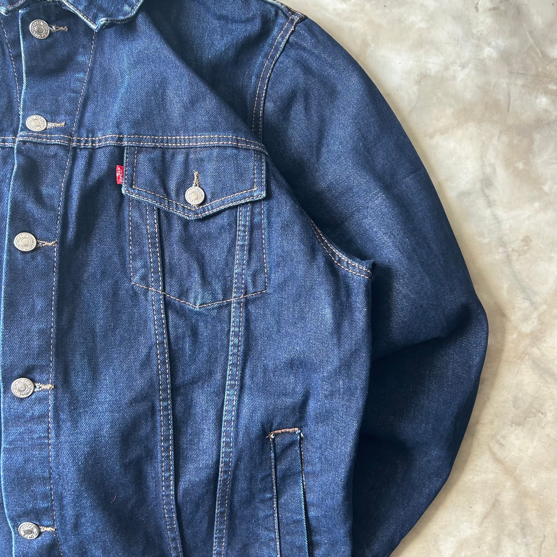 Bram's Vintage — sustainable streetwear from Bram's Vintage