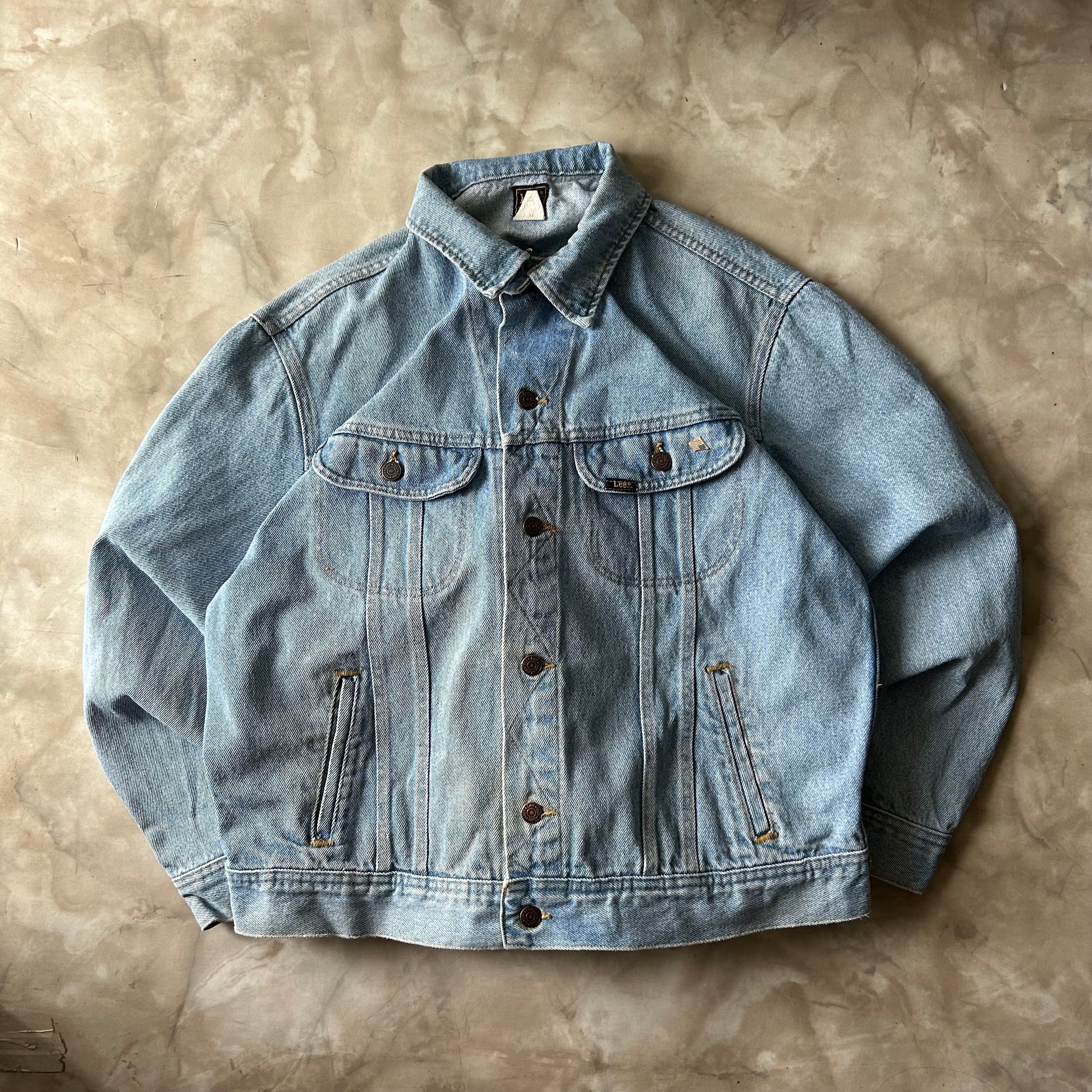 Bram's Vintage — sustainable streetwear from Bram's Vintage