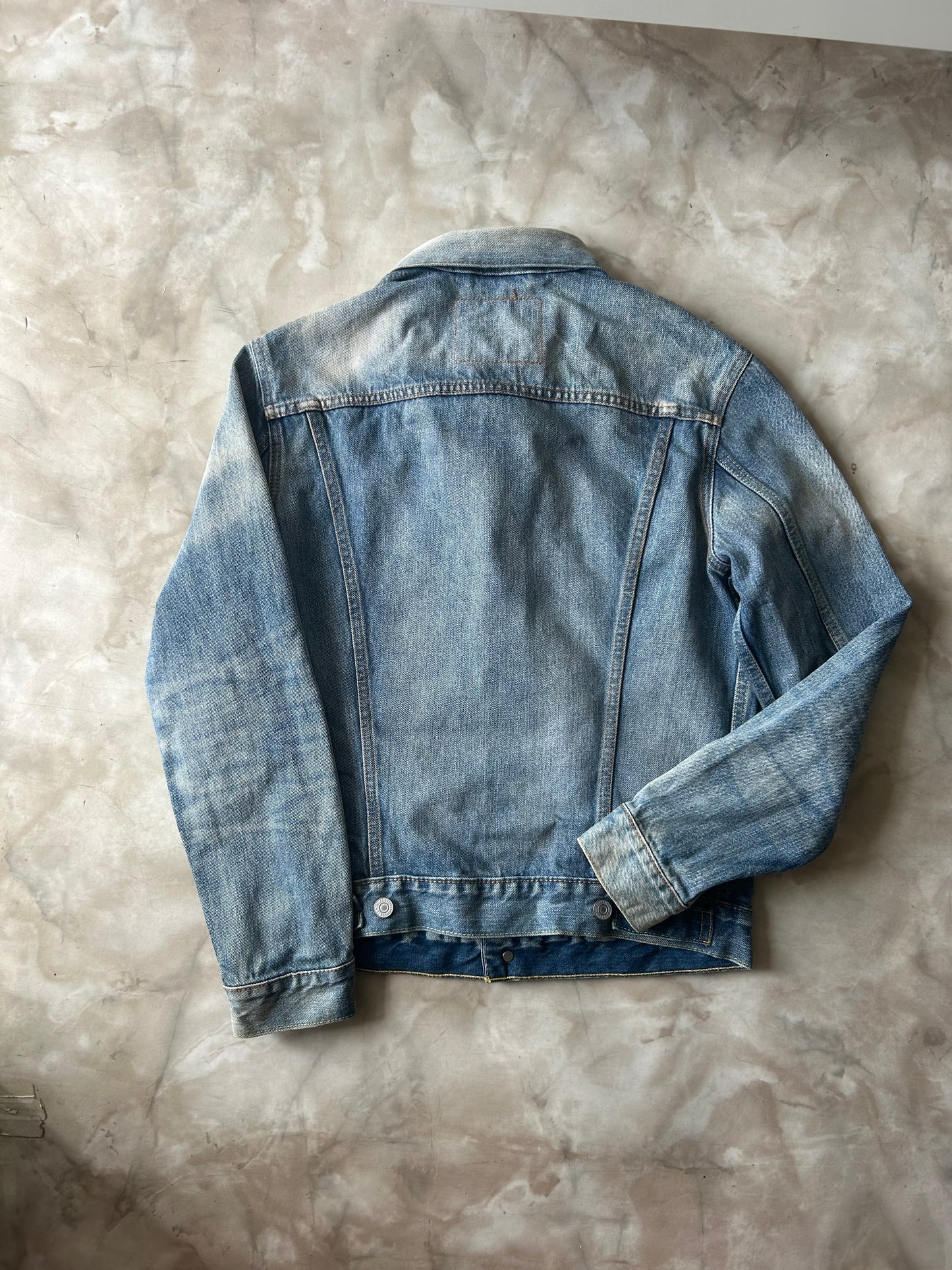 Bram's Vintage — sustainable streetwear from Bram's Vintage