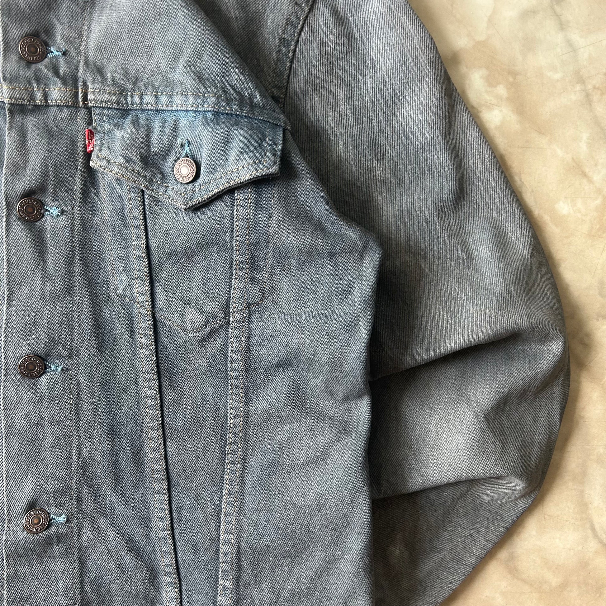 Bram's Vintage — sustainable streetwear from Bram's Vintage
