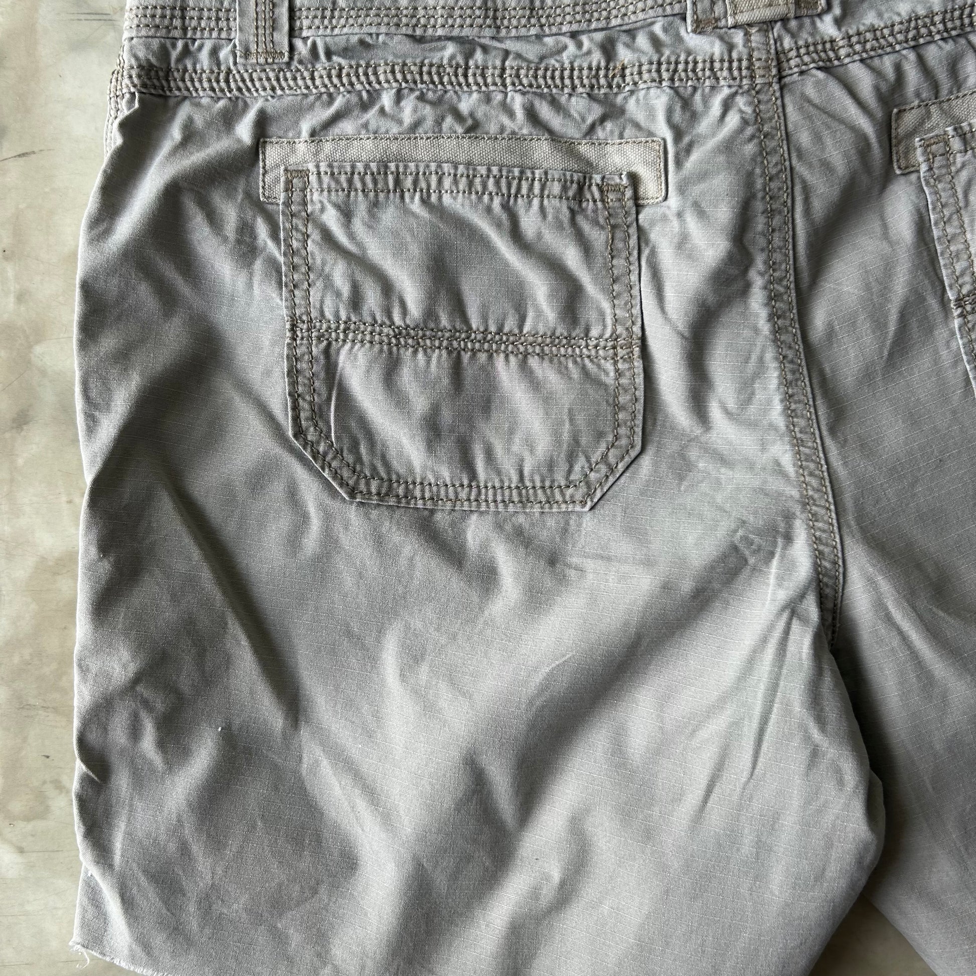 Bram's Vintage — sustainable streetwear from Bram's Vintage