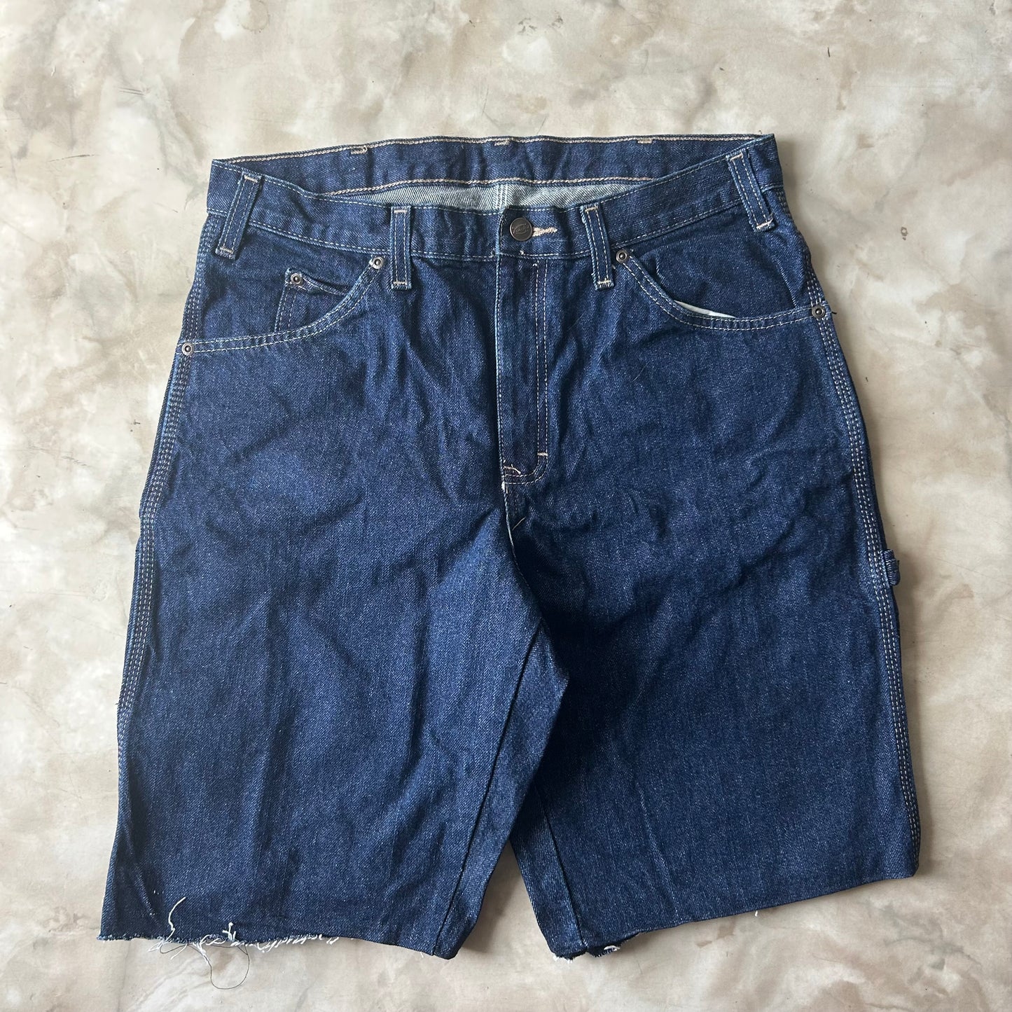 Bram's Vintage — sustainable streetwear from Bram's Vintage