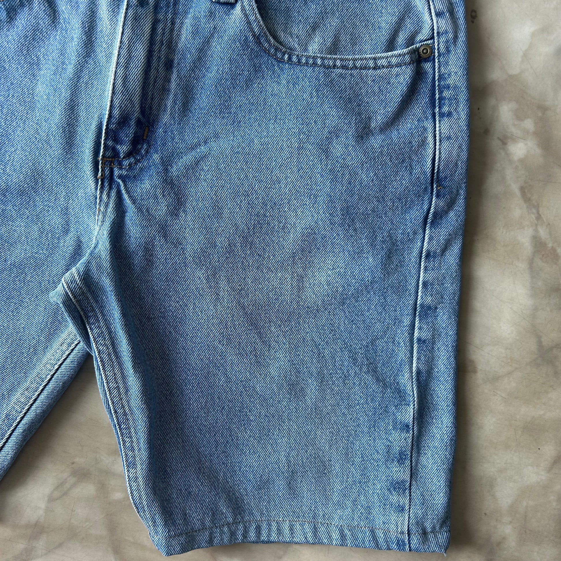 Bram's Vintage — sustainable streetwear from Bram's Vintage