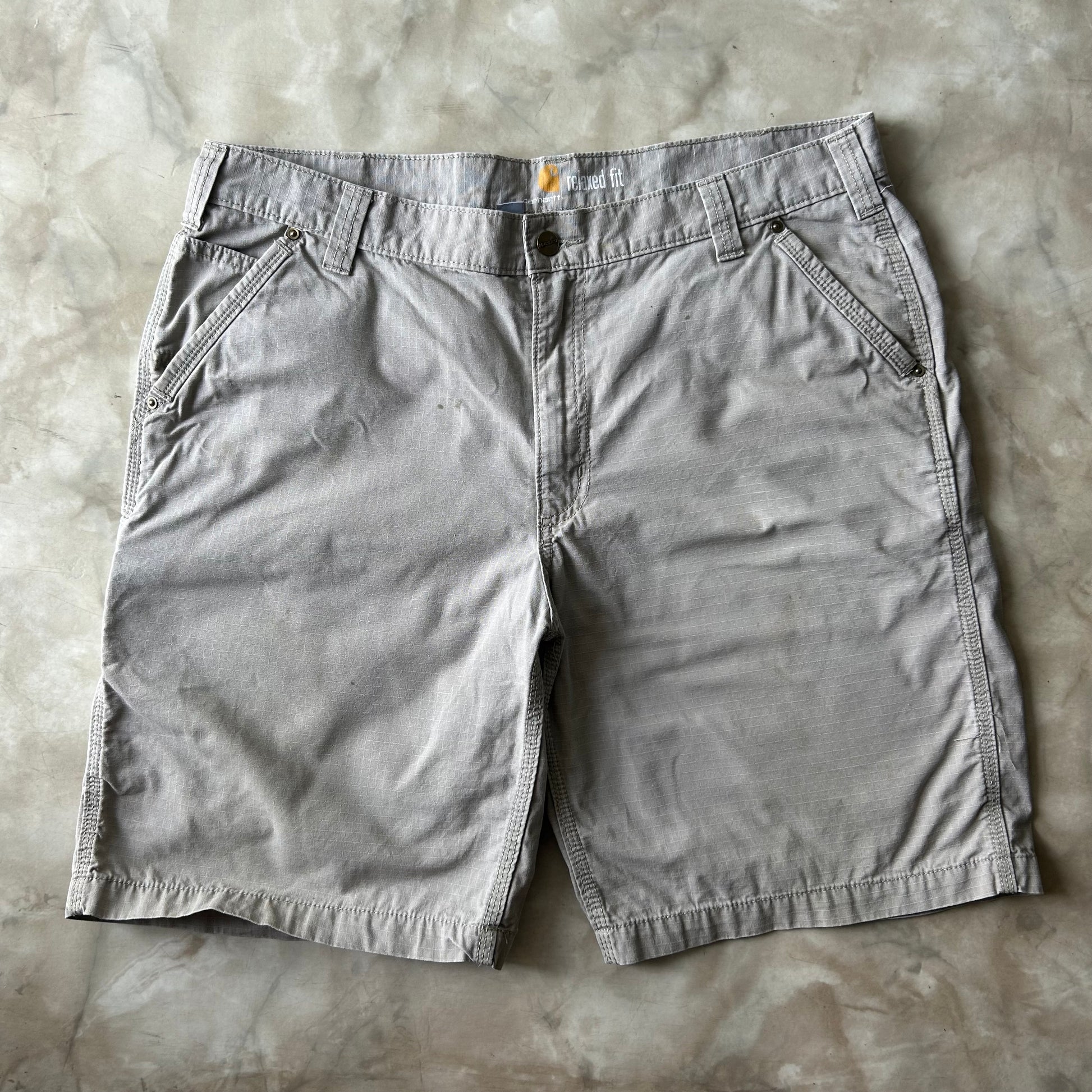 Vintage Bram's Vintage Carhartt Relaxed Fit Work Short Light Grey in Grey — sustainable streetwear from Bram's Vintage