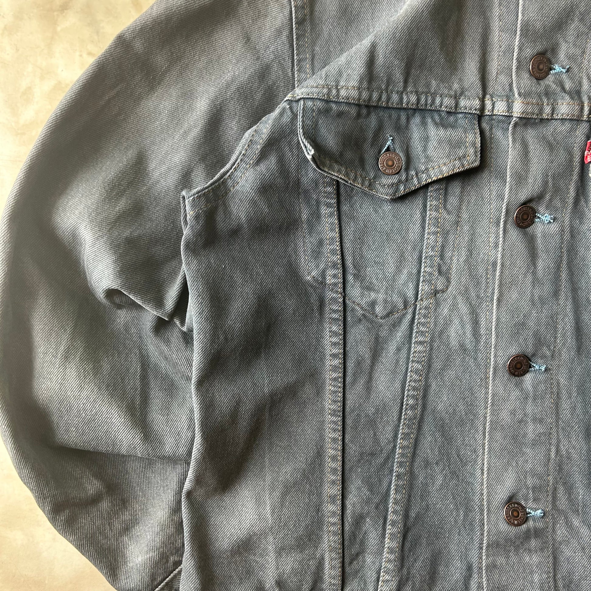 Bram's Vintage — sustainable streetwear from Bram's Vintage