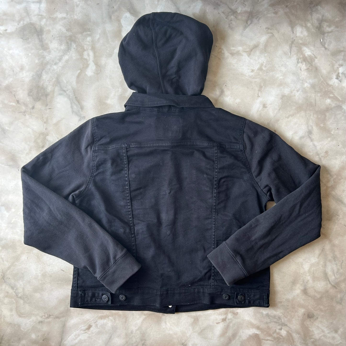 Bram's Vintage — sustainable streetwear from Bram's Vintage