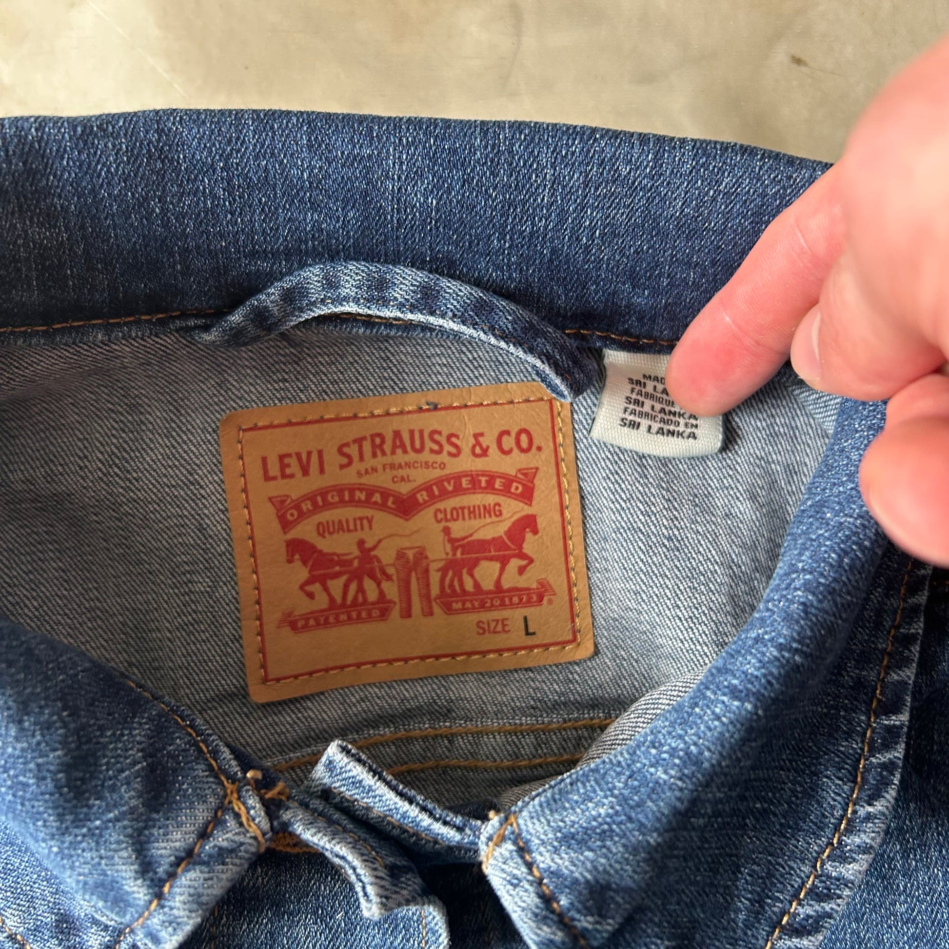 Bram's Vintage — sustainable streetwear from Bram's Vintage