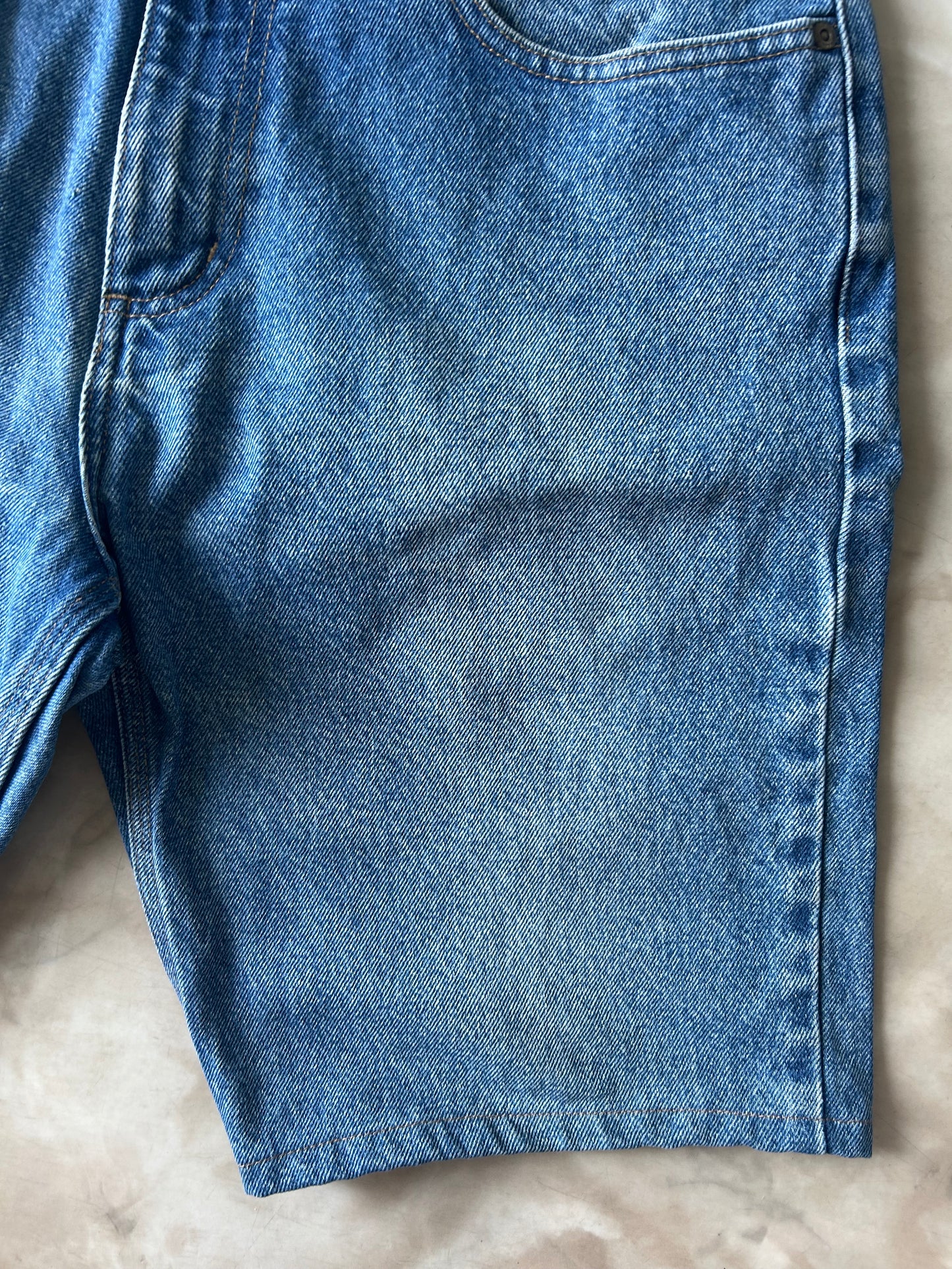 Bram's Vintage — sustainable streetwear from Bram's Vintage