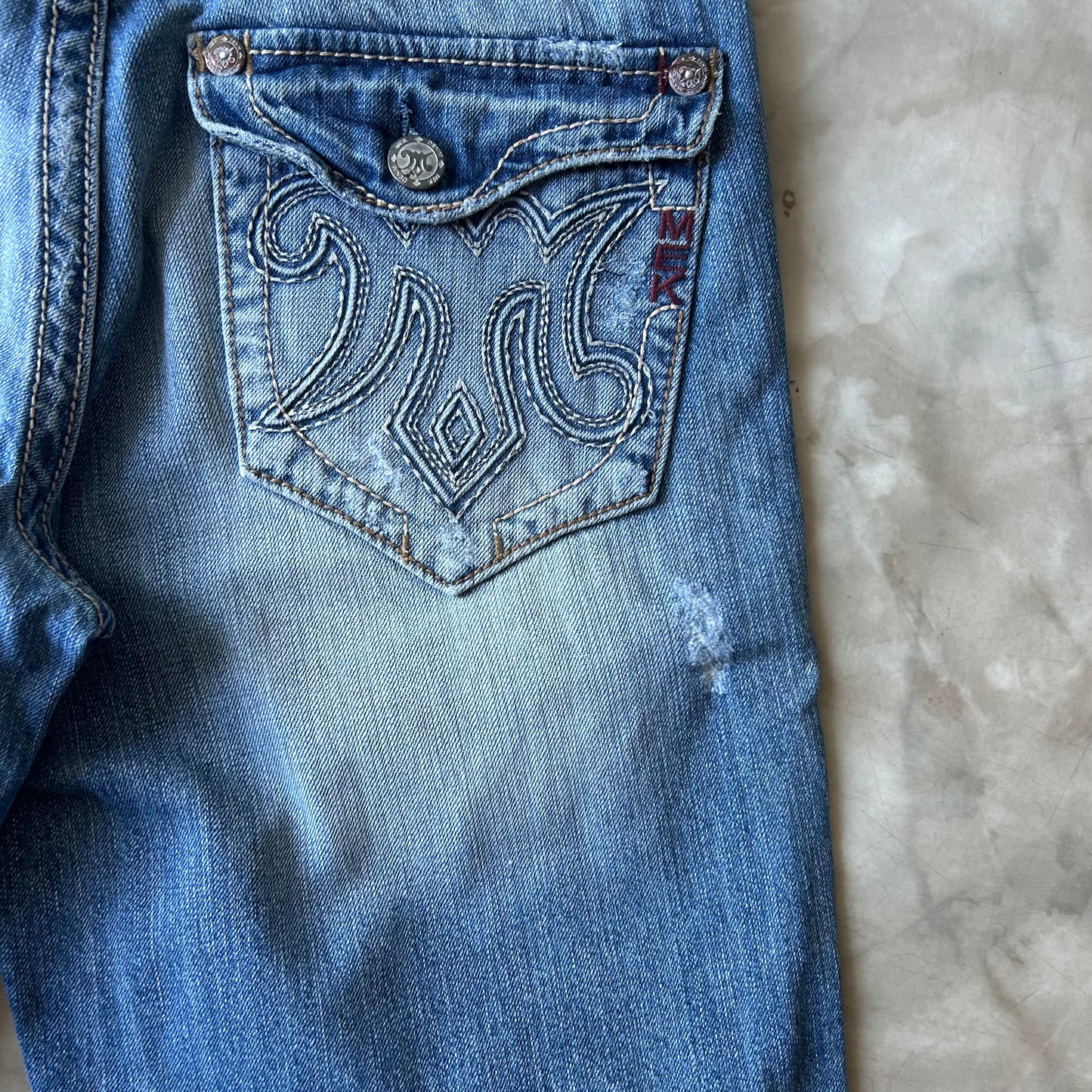 Bram's Vintage — sustainable streetwear from Bram's Vintage