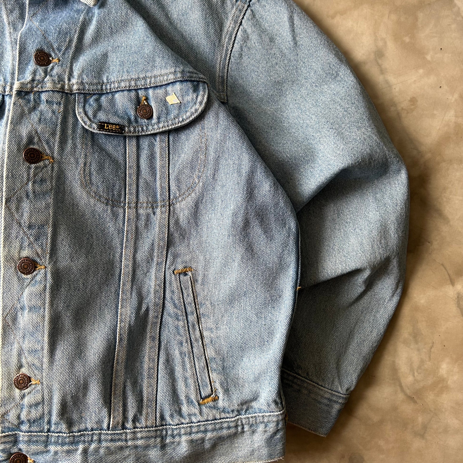 Bram's Vintage — sustainable streetwear from Bram's Vintage