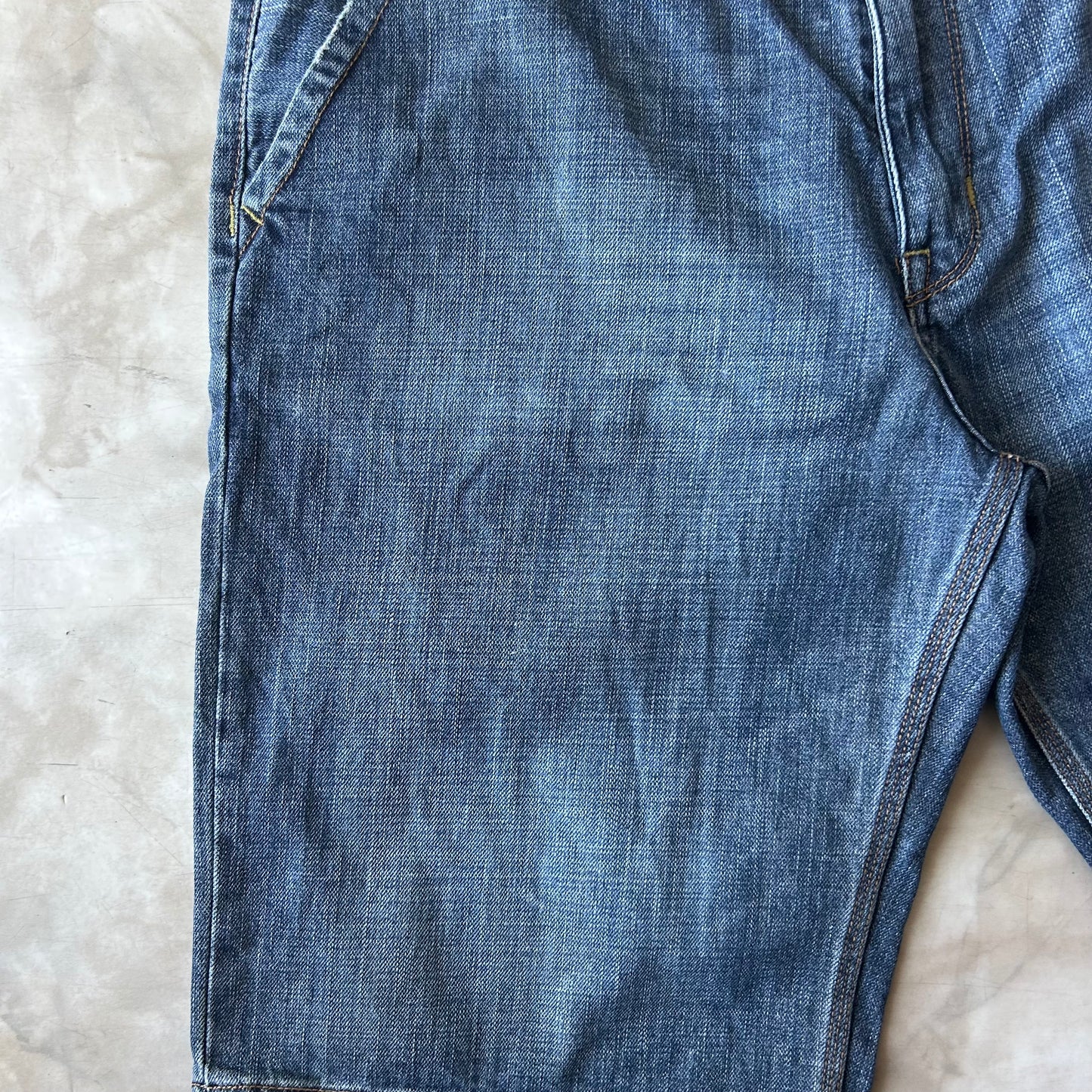 Bram's Vintage — sustainable streetwear from Bram's Vintage