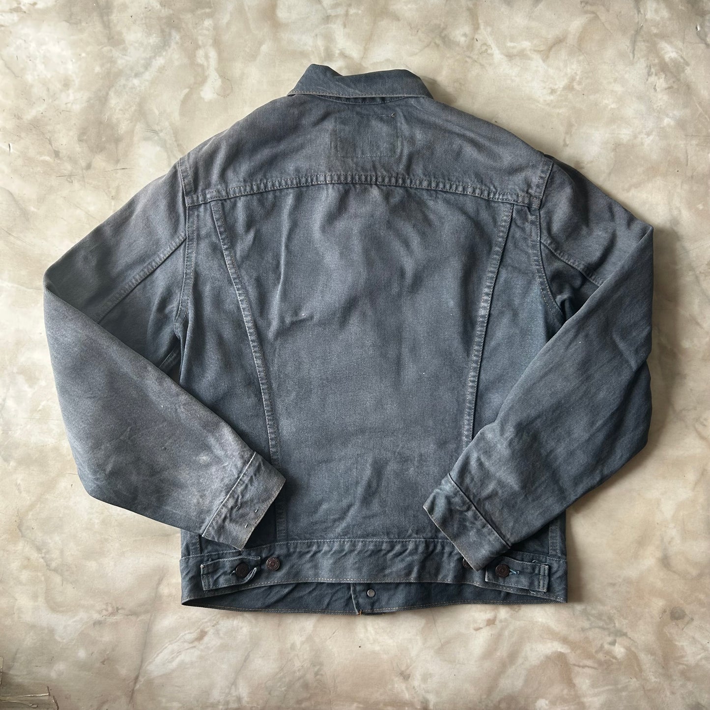 Bram's Vintage — sustainable streetwear from Bram's Vintage