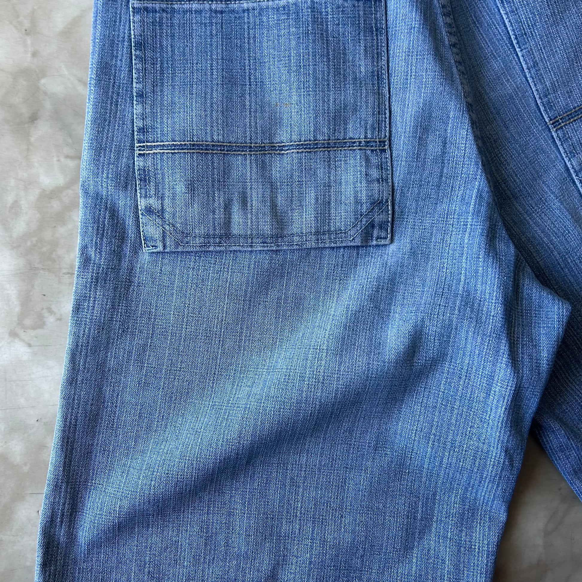 Bram's Vintage — sustainable streetwear from Bram's Vintage