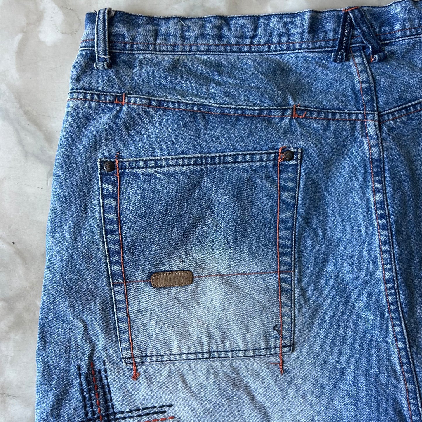 Bram's Vintage — sustainable streetwear from Bram's Vintage