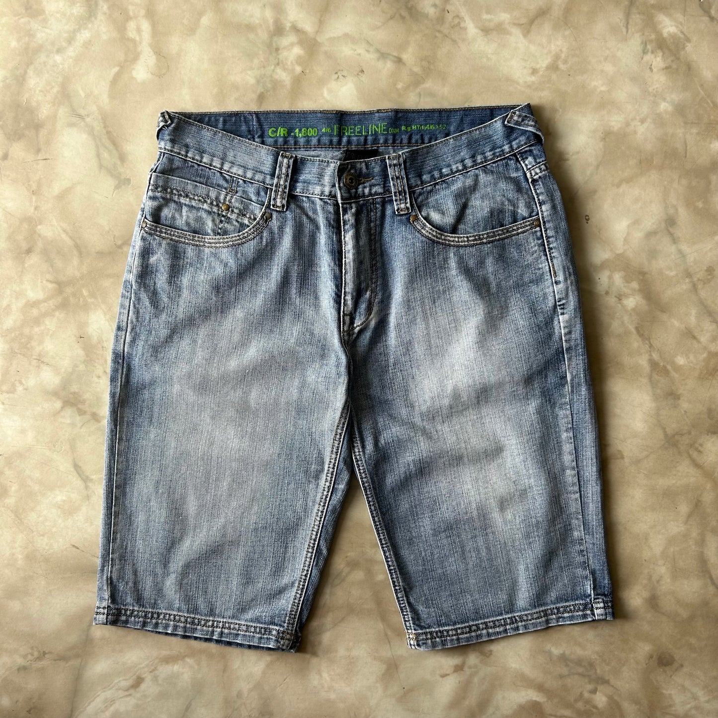 Bram's Vintage — sustainable streetwear from Bram's Vintage