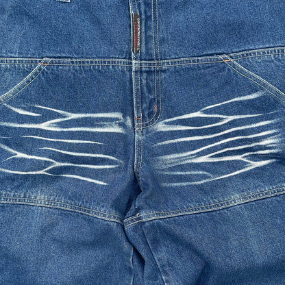 Akademiks Lightning Shorts