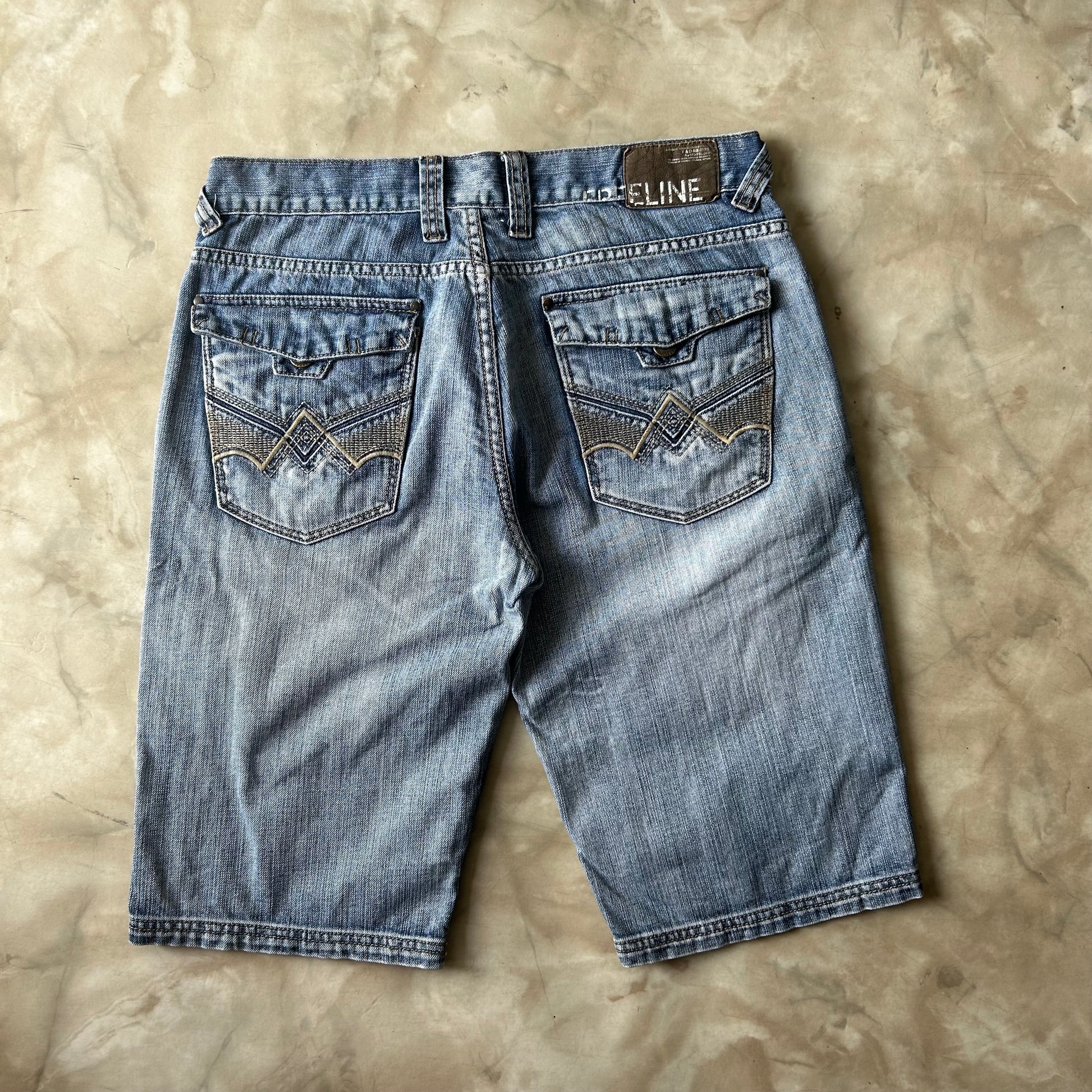 Vintage Bram's Vintage Blue Jean Shorts Jorts Loose Fit in Blue — sustainable streetwear from Bram's Vintage