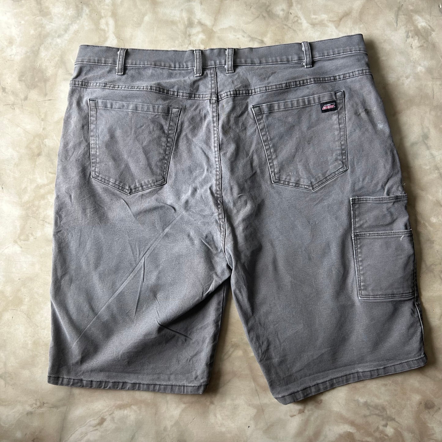 Bram's Vintage — sustainable streetwear from Bram's Vintage