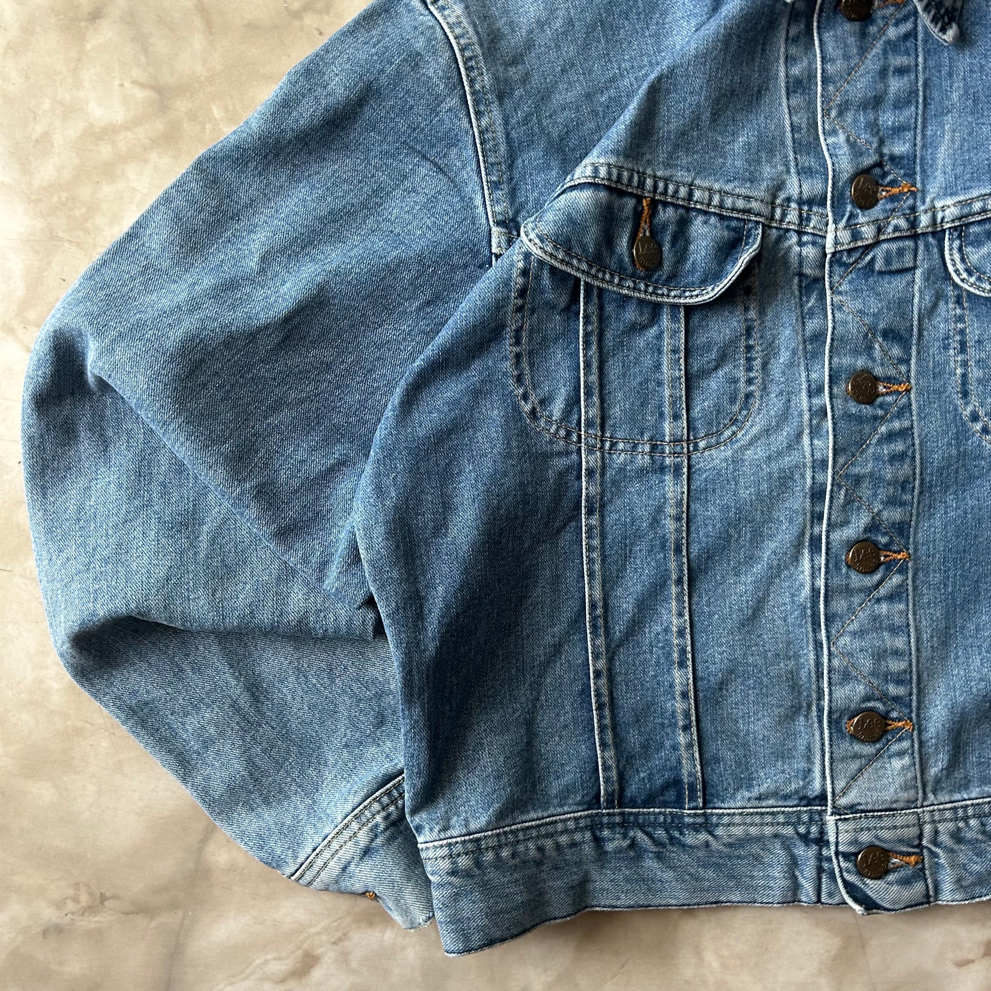 Bram's Vintage — sustainable streetwear from Bram's Vintage