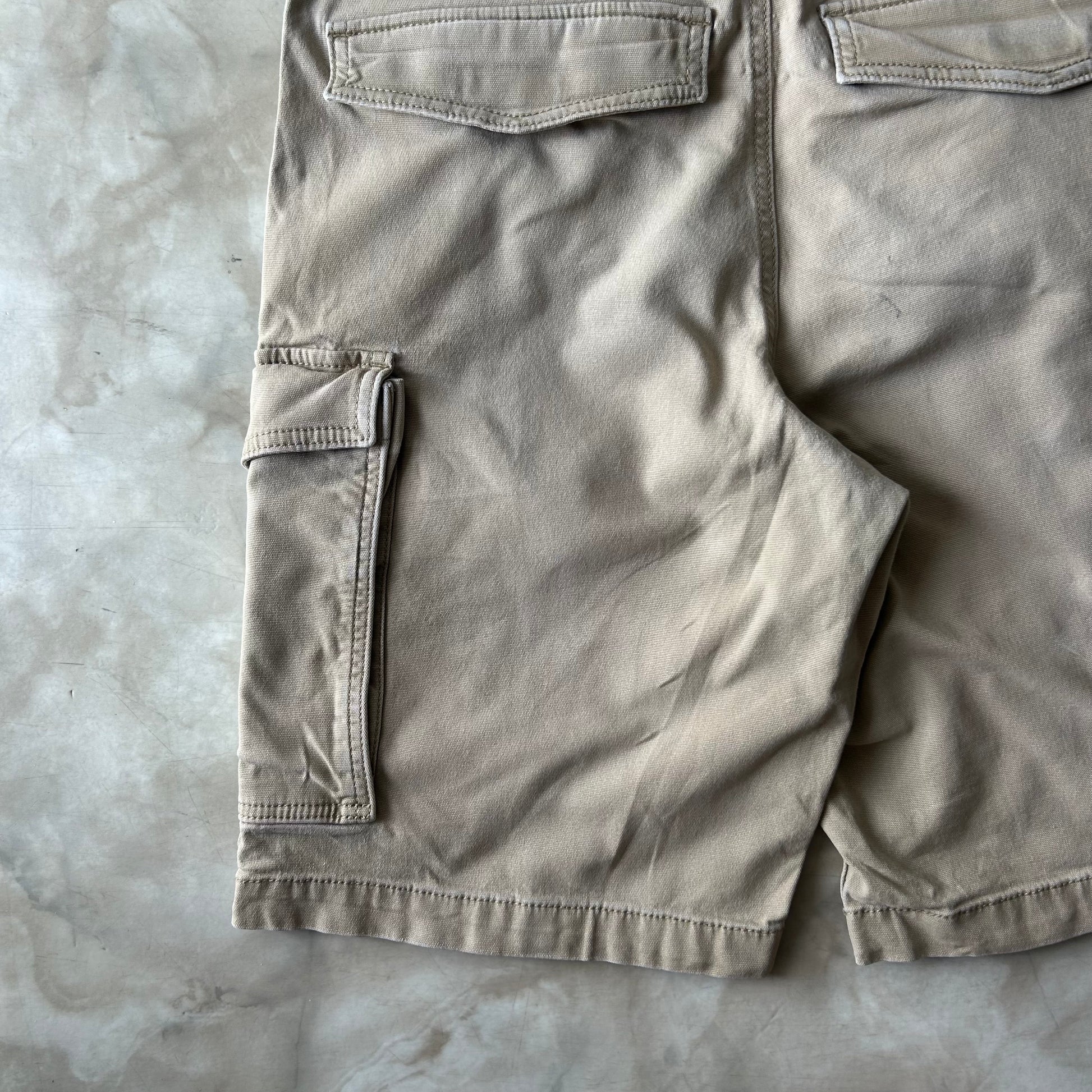 Bram's Vintage — sustainable streetwear from Bram's Vintage