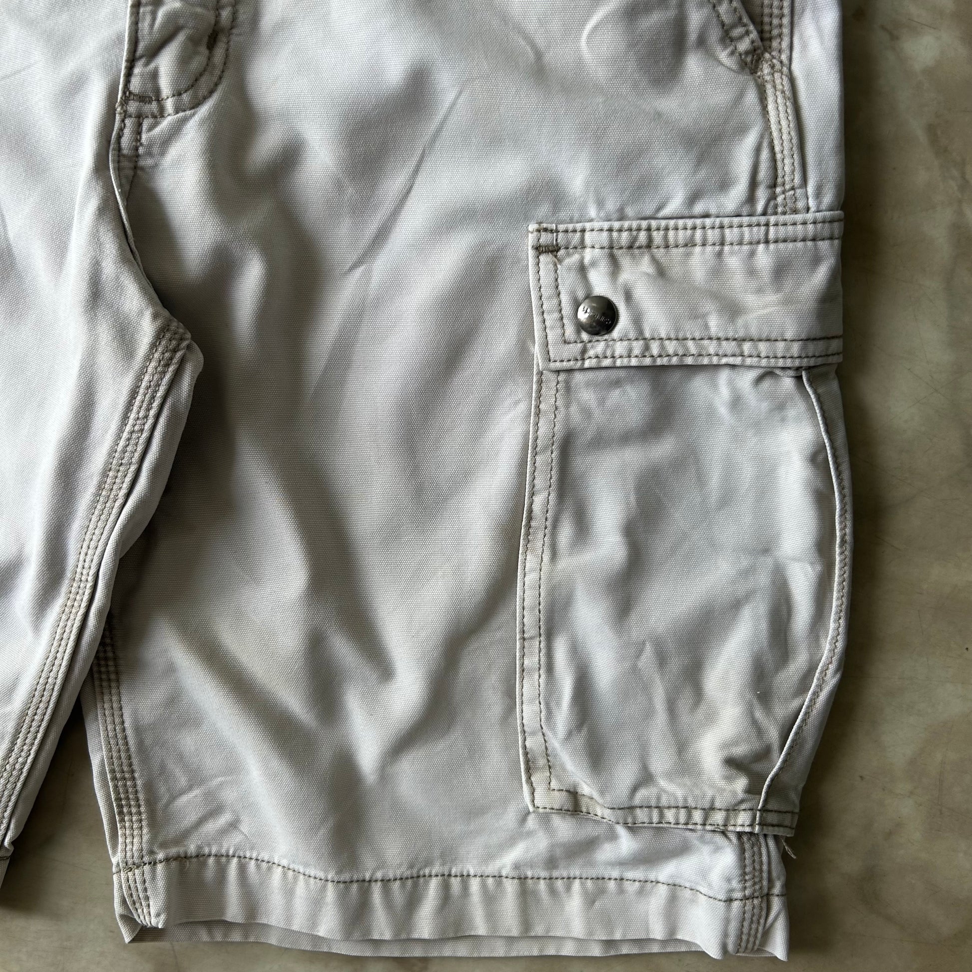 Bram's Vintage — sustainable streetwear from Bram's Vintage