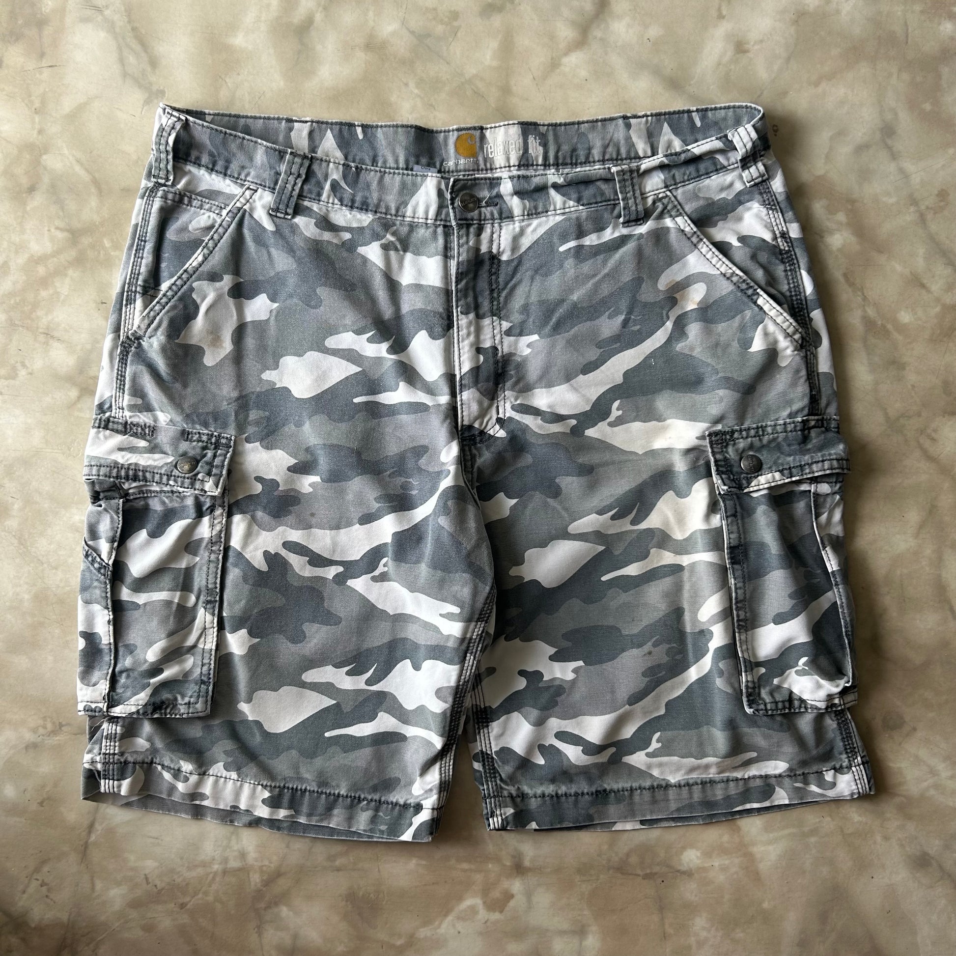 Vintage Bram's Vintage Carhartt Relaxed Fit Work Short Camo Grey in Grey — sustainable streetwear from Bram's Vintage