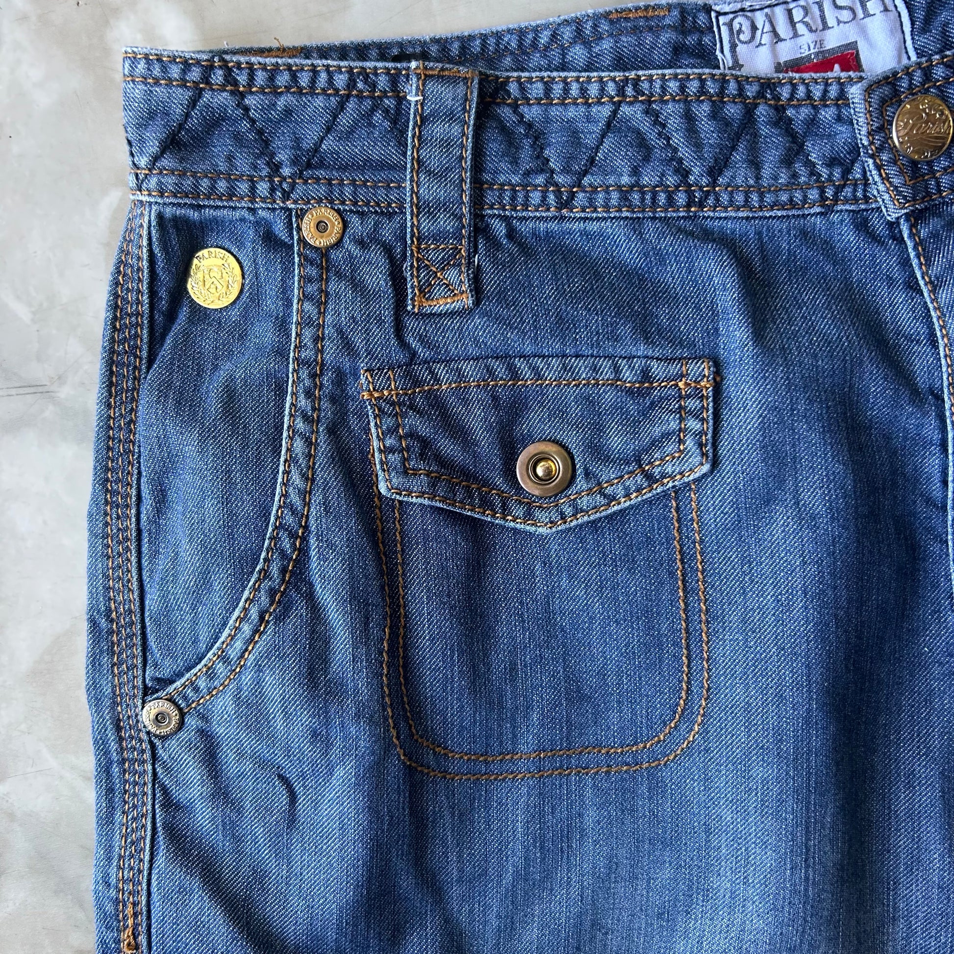 Bram's Vintage — sustainable streetwear from Bram's Vintage