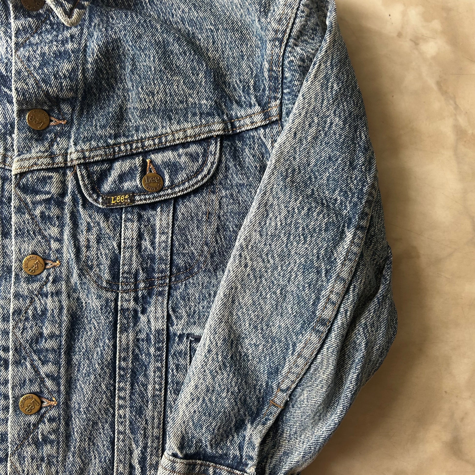 Bram's Vintage — sustainable streetwear from Bram's Vintage