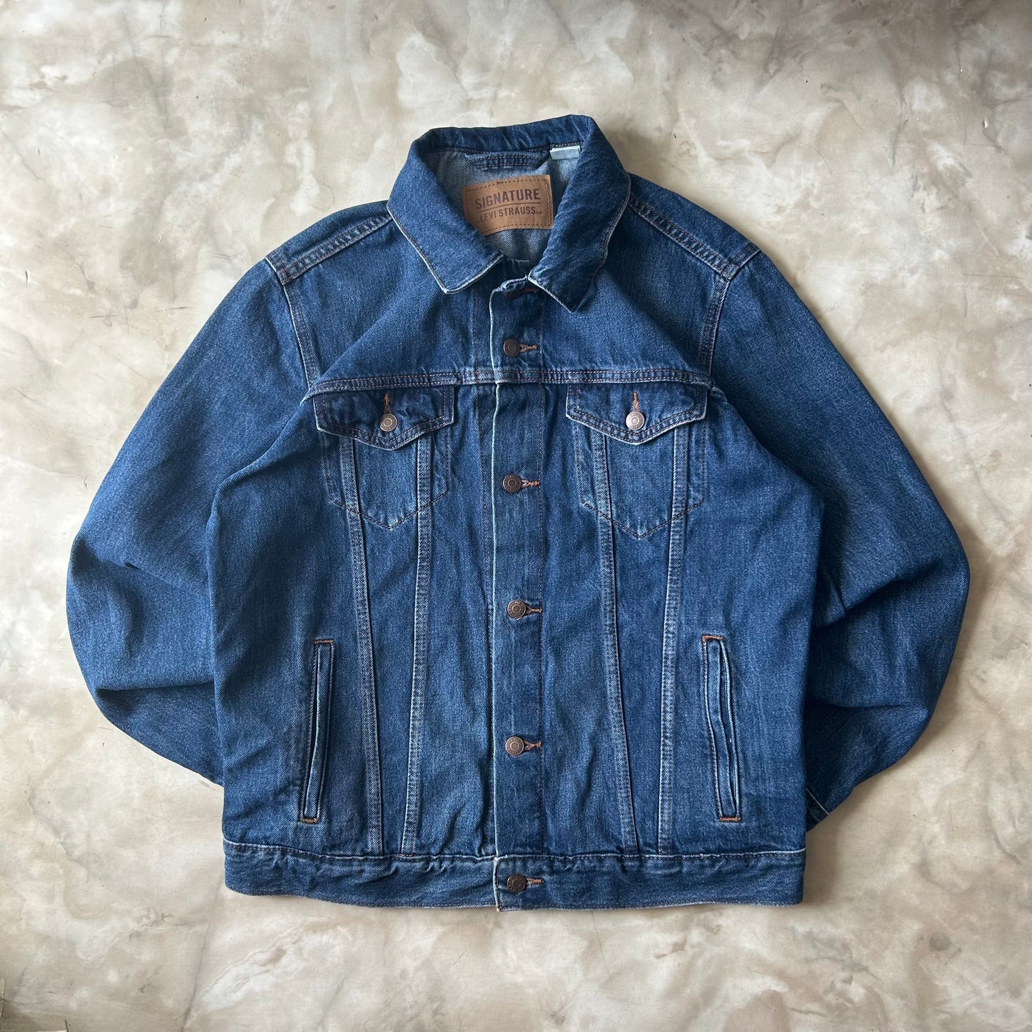 Vintage Bram's Vintage Levi's Denim Jacket Dark Blue in Blue — sustainable streetwear from Bram's Vintage