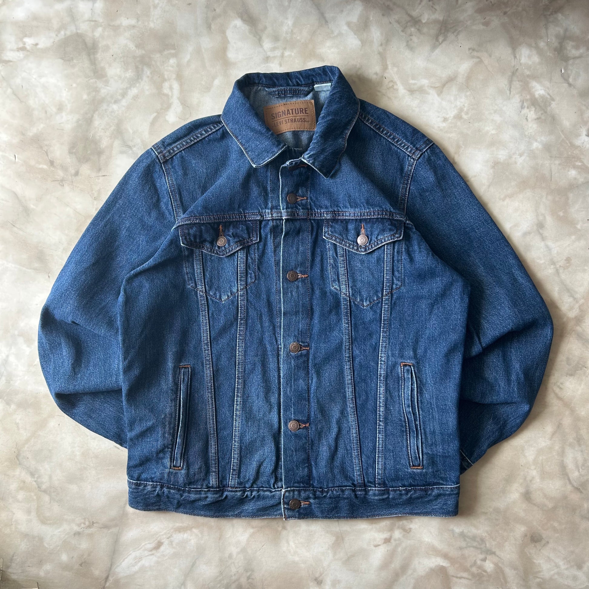 Vintage Bram's Vintage Levi's Denim Jacket Dark Blue in Blue — sustainable streetwear from Bram's Vintage