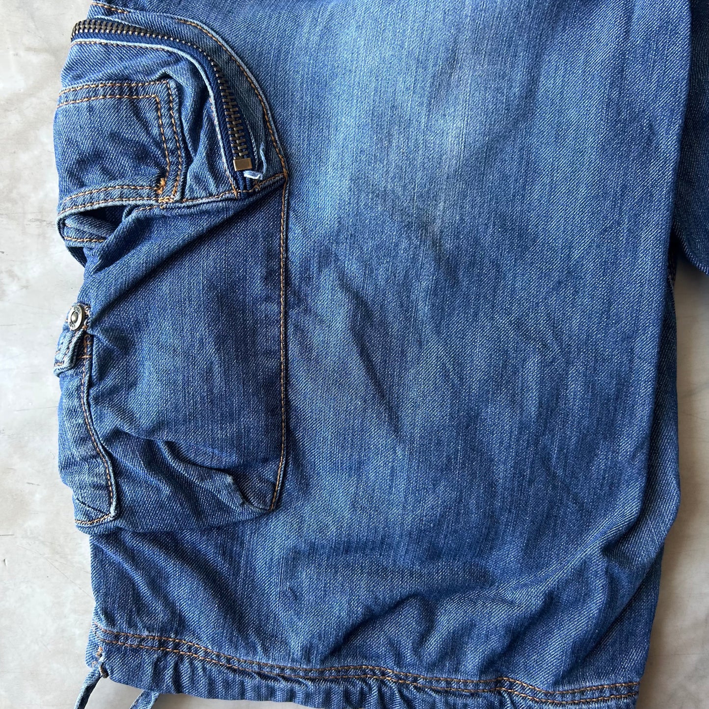 Bram's Vintage — sustainable streetwear from Bram's Vintage