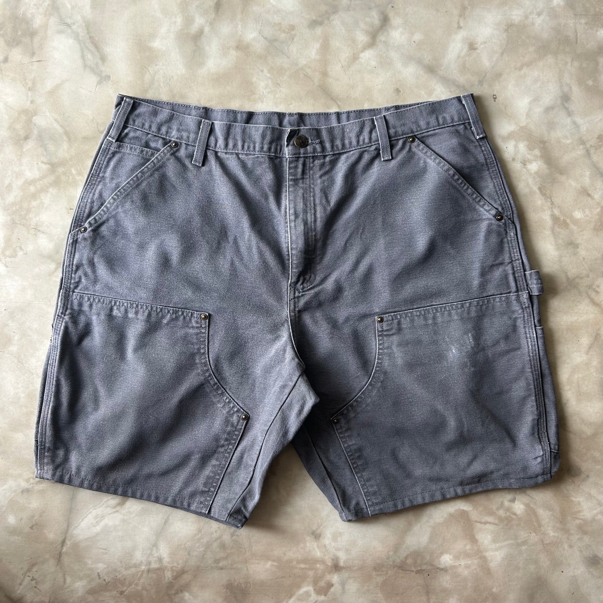 Bram's Vintage — sustainable streetwear from Bram's Vintage