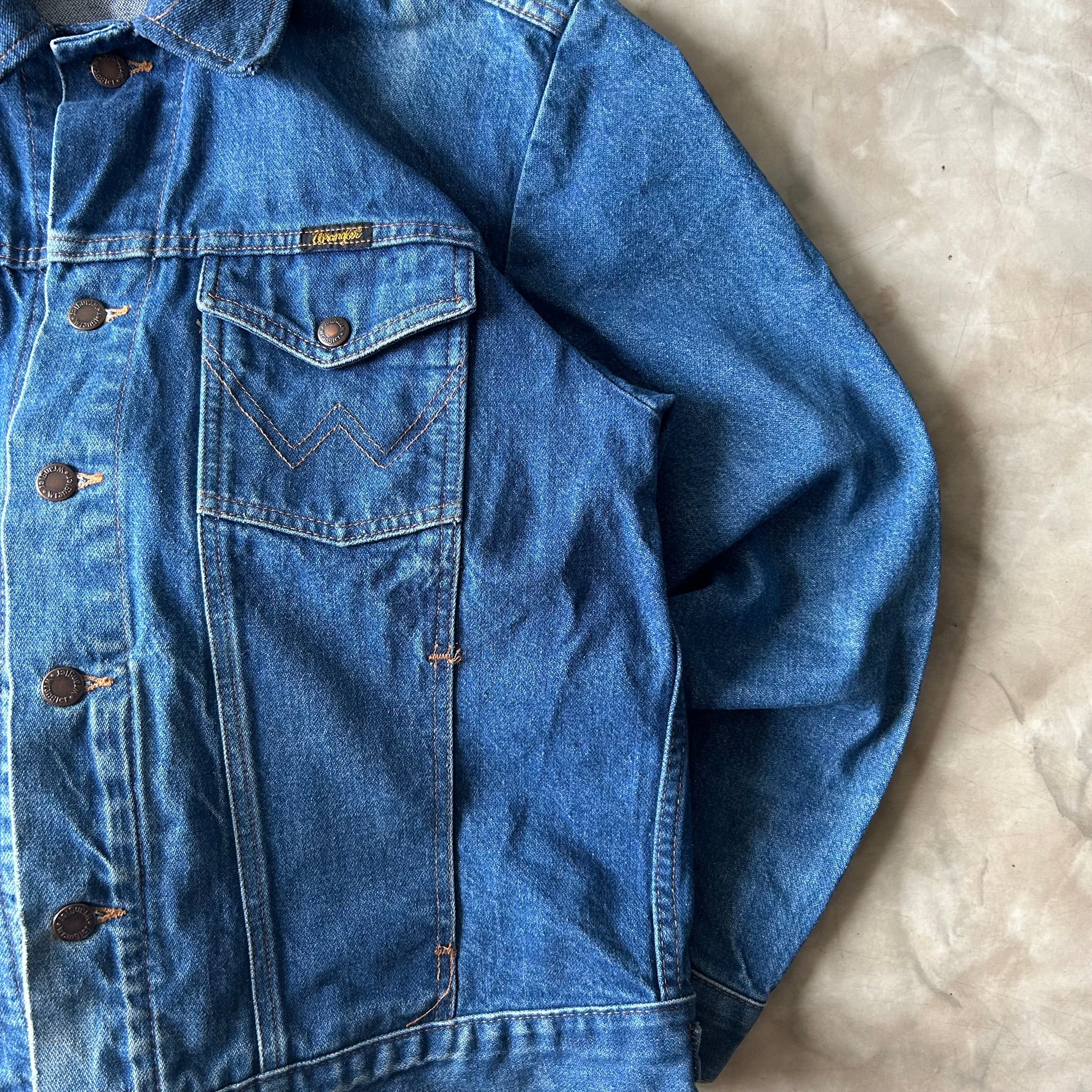 Bram's Vintage — sustainable streetwear from Bram's Vintage