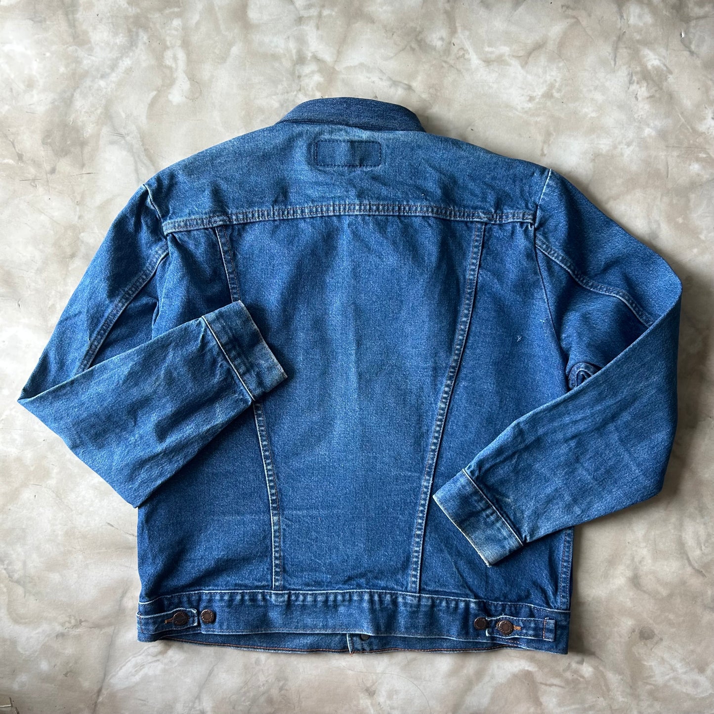 Bram's Vintage — sustainable streetwear from Bram's Vintage