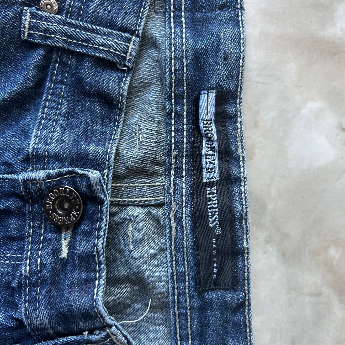 Bram's Vintage — sustainable streetwear from Bram's Vintage