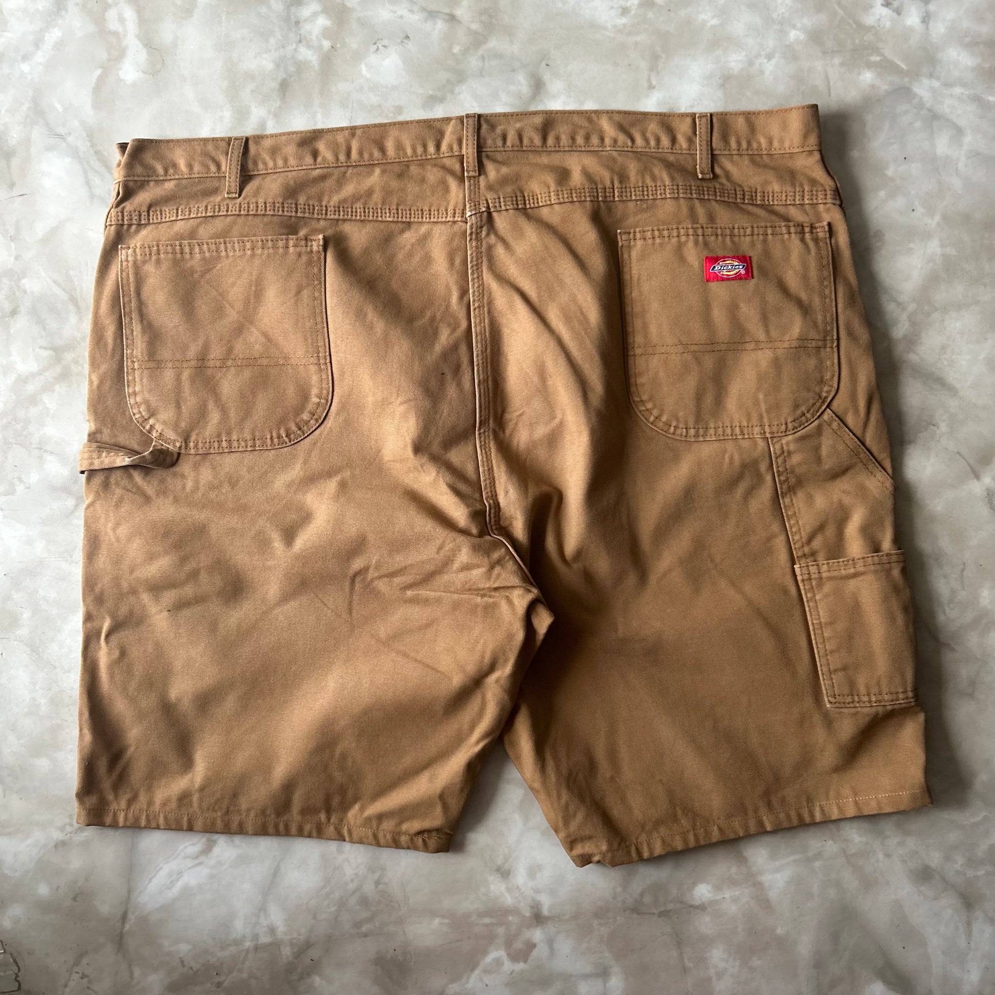 Bram's Vintage — sustainable streetwear from Bram's Vintage