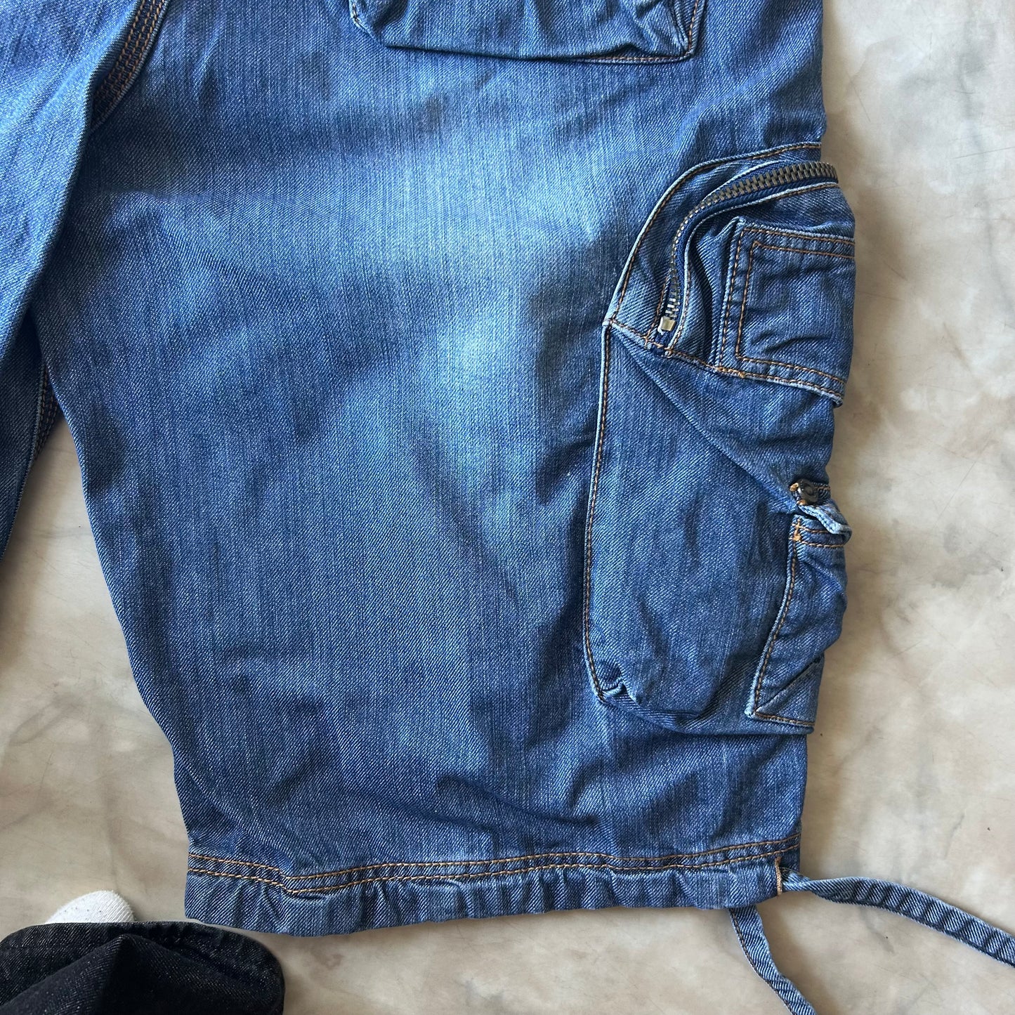 Bram's Vintage — sustainable streetwear from Bram's Vintage