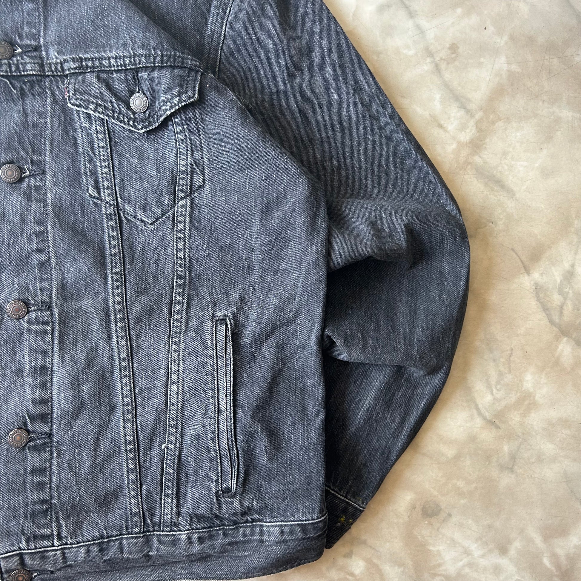 Bram's Vintage — sustainable streetwear from Bram's Vintage