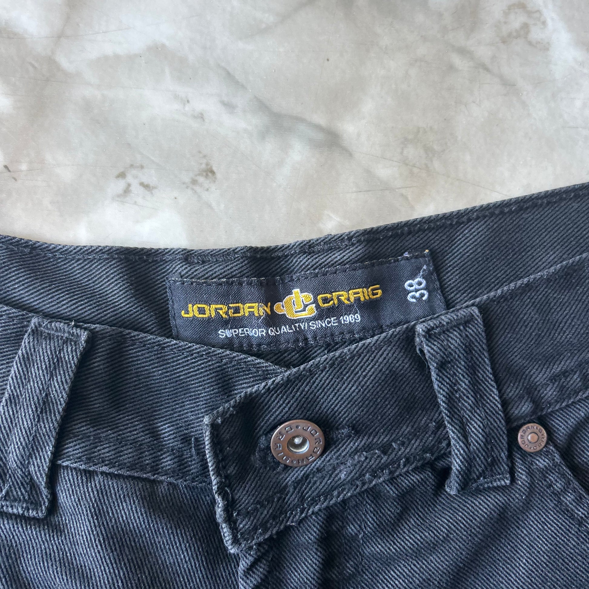 Bram's Vintage — sustainable streetwear from Bram's Vintage